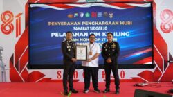 SIM Keliling Sahabat Sidoarjo 24 Jam Nonstop Raih Rekor MURI, Catat Pelayanan SIM Keliling Terlama