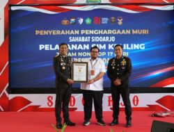 SIM Keliling Sahabat Sidoarjo 24 Jam Nonstop Raih Rekor MURI, Catat Pelayanan SIM Keliling Terlama