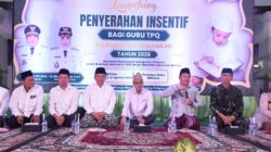 Serahkan Insentif Rp. 23 M untuk Ribuan Guru Ngaji, Bupati Subandi : Ayo Bareng-bareng Bangun Mental Fondasi Anak Kita