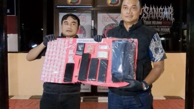 Polisi Gerebek Rumah di Semampir, 399,15 Gram Sabu dan Uang Rp 3 Juta Diamankan