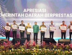 Bupati Subandi Terima Penghargaan Mendagri atas Keberhasilan Pemkab Sidoarjo Pengelolaan Sampah dan Lingkungan Asri