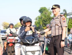 Kapolresta Sidoarjo Turun Langsung Pagi Melayani di Jalan Raya