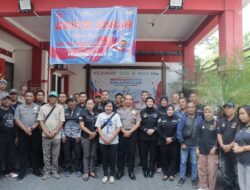 Polresta Sidoarjo Bersama Wartawan dan Netizen Donorkan Darah Peringati 75 Tahun Humas Polri