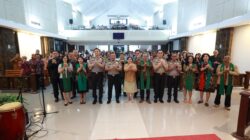 Wakapolda Jatim Gelar Minggu Kasih di GKJW Waru Sidoarjo, Ingatkan Bahaya Hoaks dan Bullying